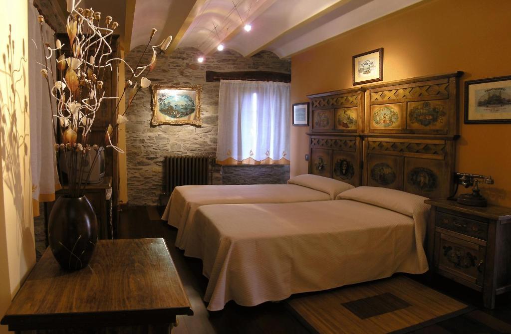 Hotel Casona El Gurugu Luarca Habitación foto